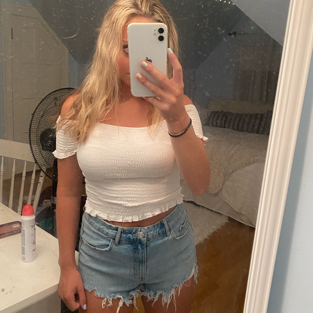 Off the Shoulder White Scrunch Top